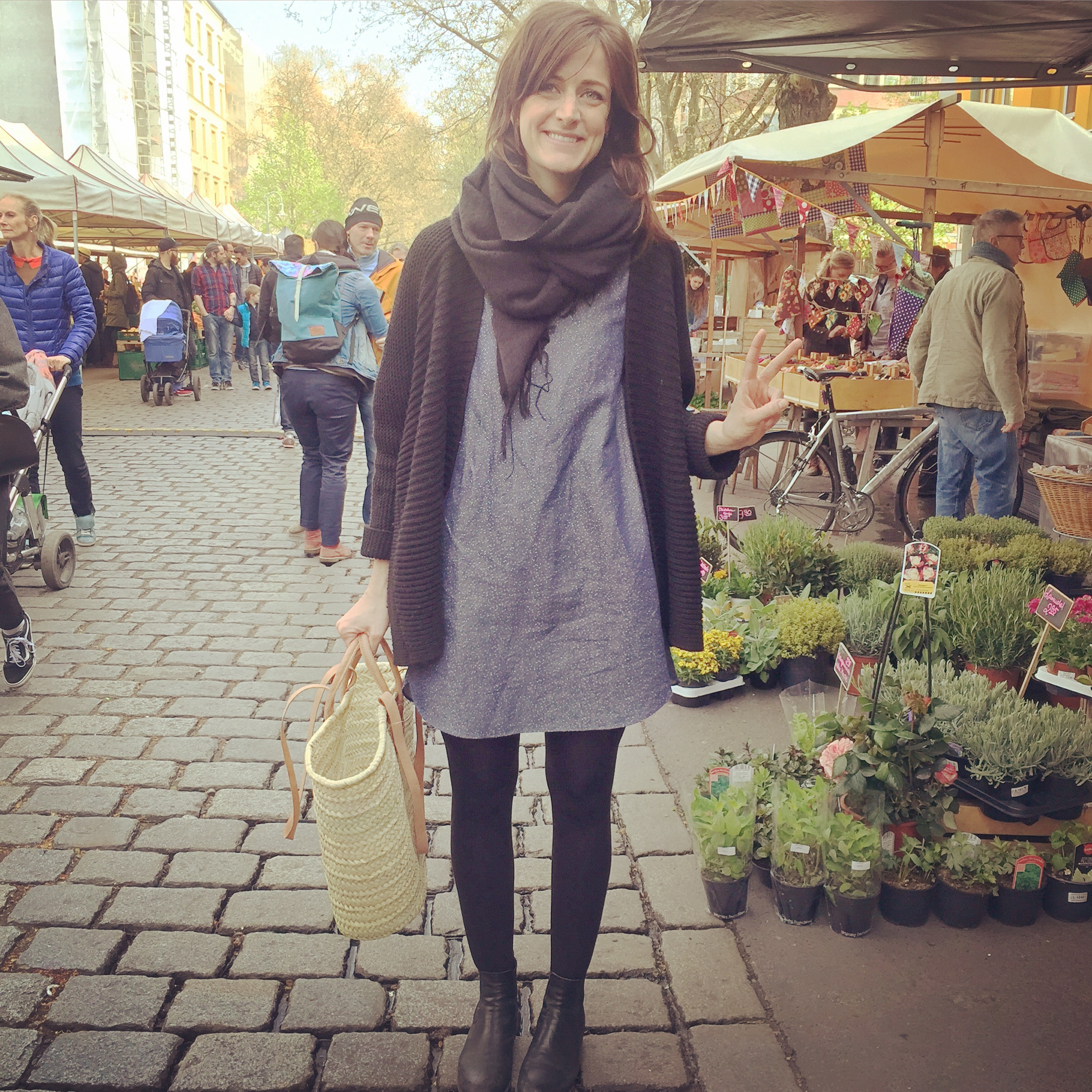 Alana-FarmersMarket-Berlin-RadishLab